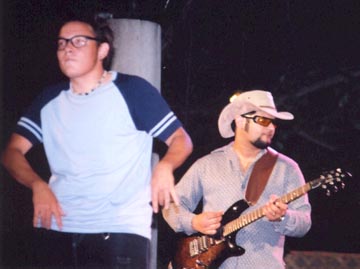 Neal Pinto with Vav Jungle